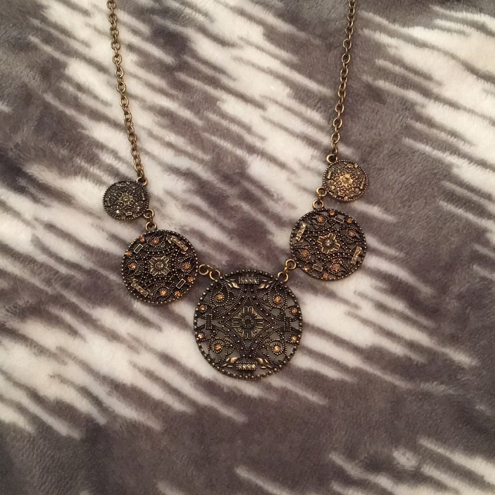 Circle statement necklace